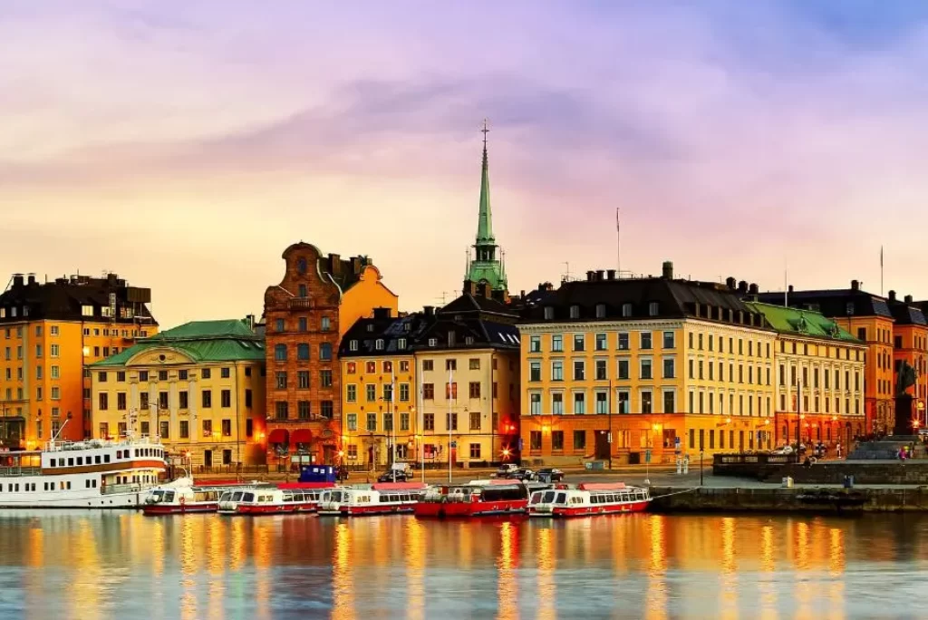 Discovering & Navigating Stockholm: How to Get In and Out